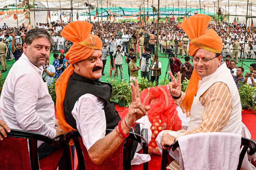 Uttarakhand CM in Jammu and Kashmir