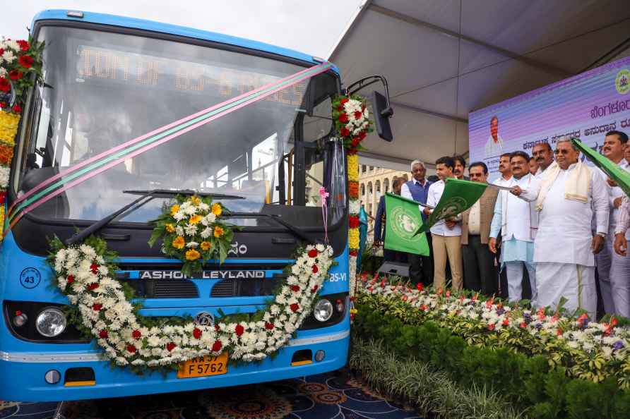 Launch of 100 BMTC BS VI buses