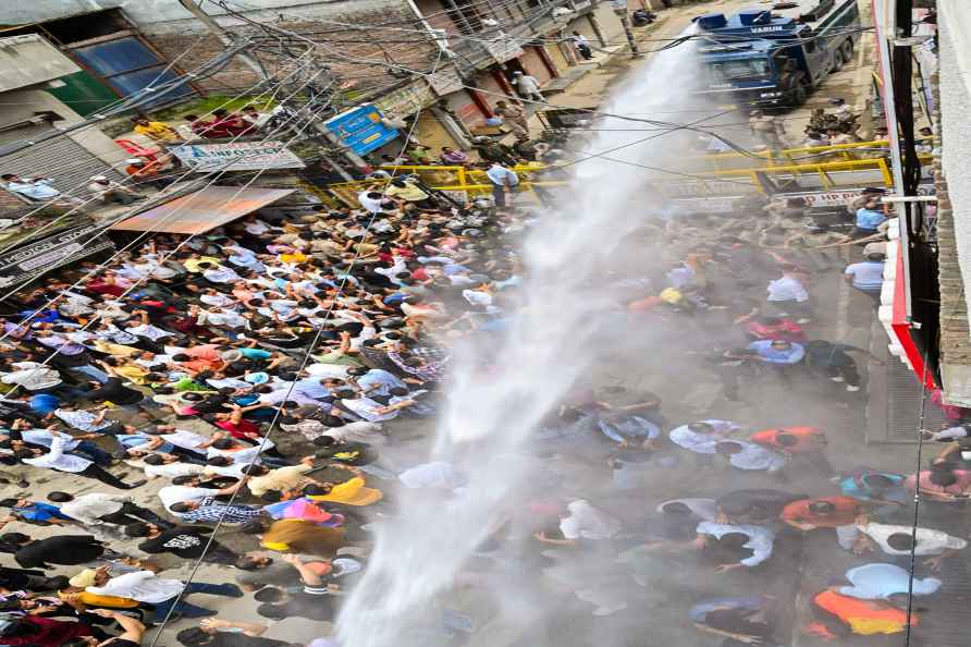 Protests in Mandi over a mosque