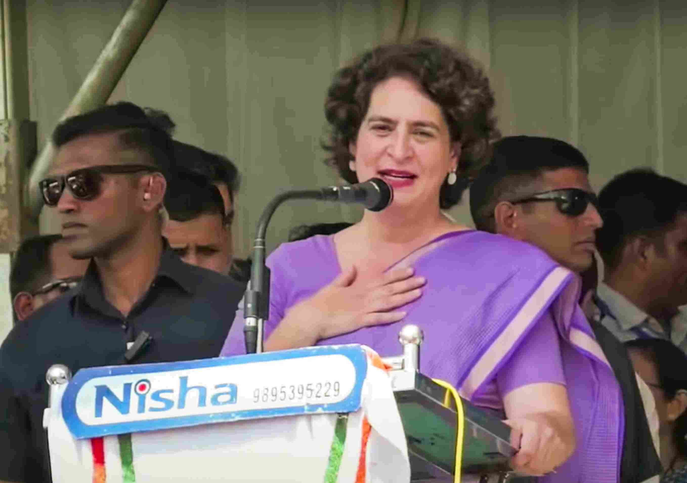 After nomination, Priyanka Gandhi writes intimate letter to people of Wayanad