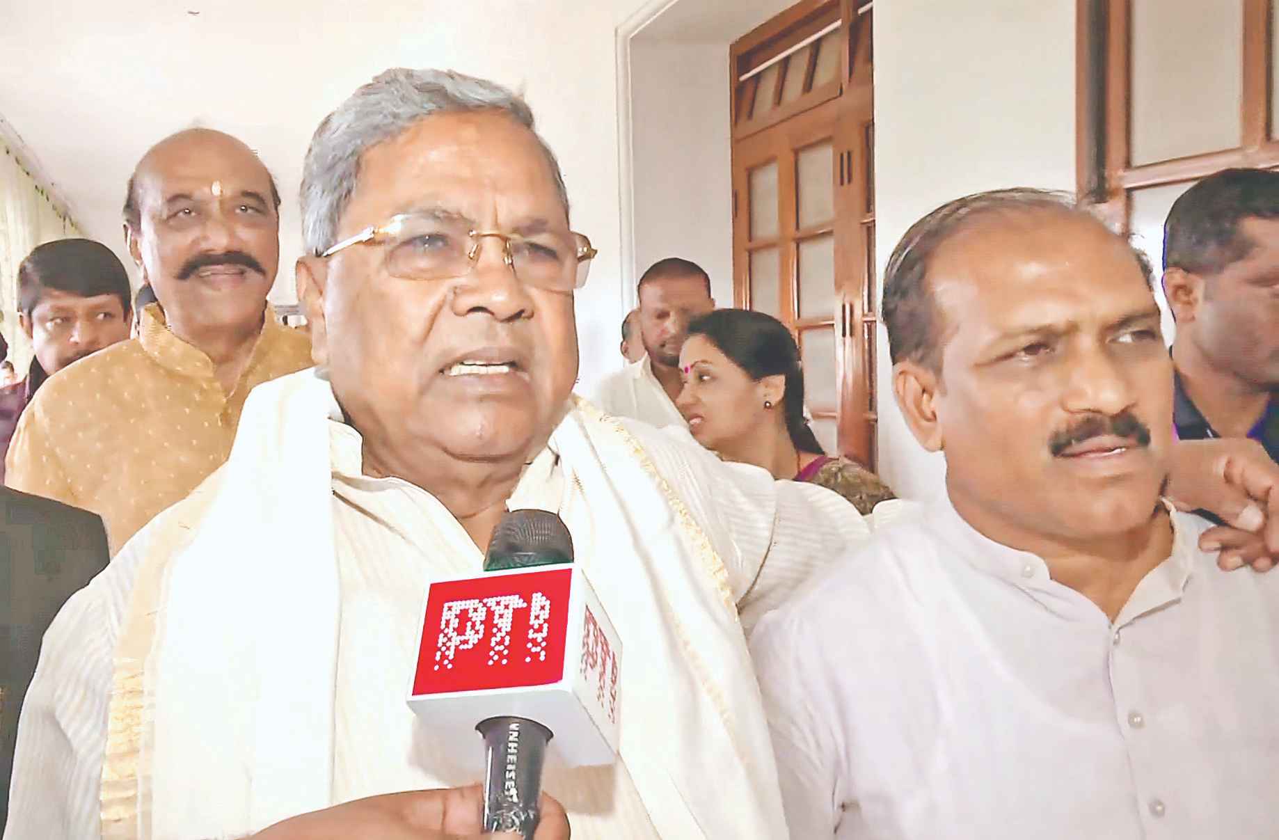 Waqf row: Notices were not withdrawn out of fear of BJP, says K’taka CM Siddaramaiah