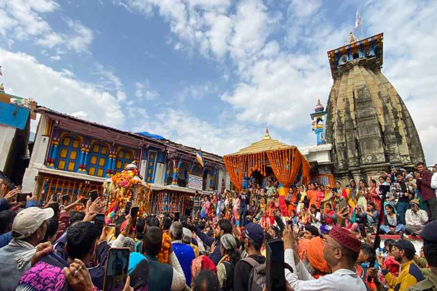 Lord Kedarnath doli arrives at Ukhimath