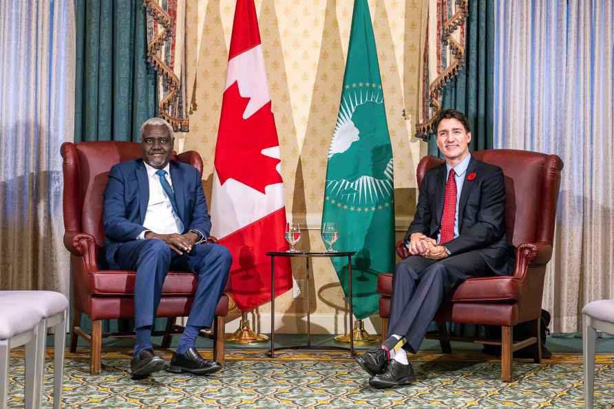 Justin Trudeau meets Moussa Faki Mahamat