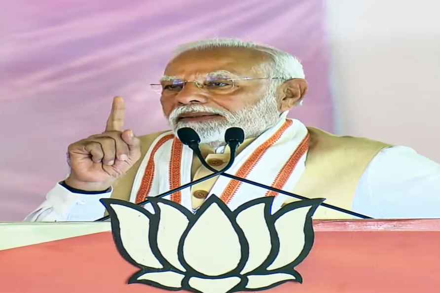 Maha polls: PM Modi campaigns in Maharashtra