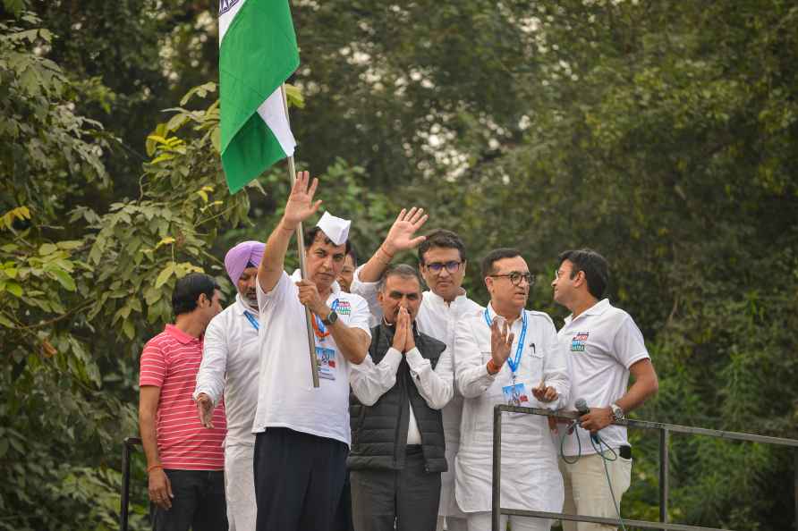 Congress Delhi Nyay Yatra begins at Rajghat