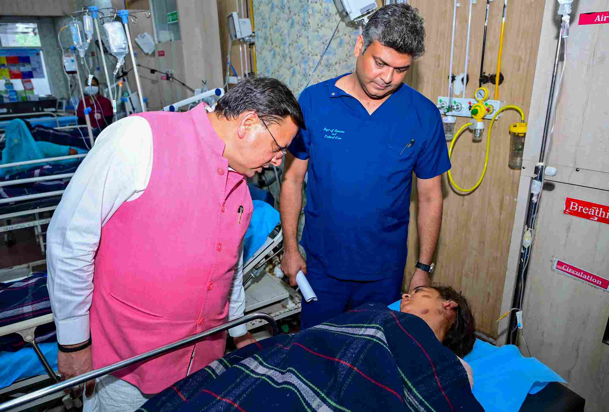 U’khand CM asks officials to maintain adequate arrangements at temples, amid high devotee turnout