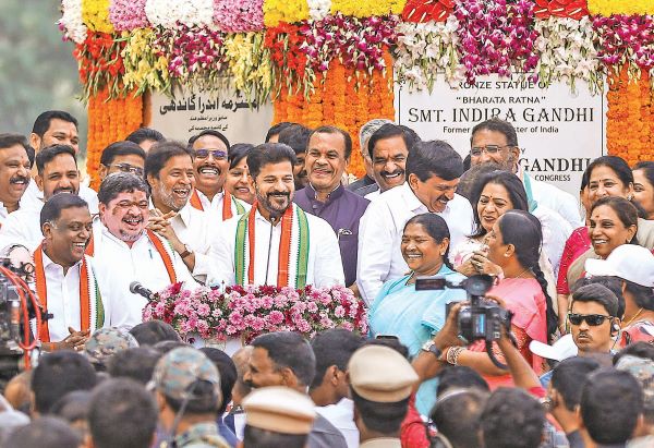 Telangana CM warns Congress leaders against negligence on SIR
