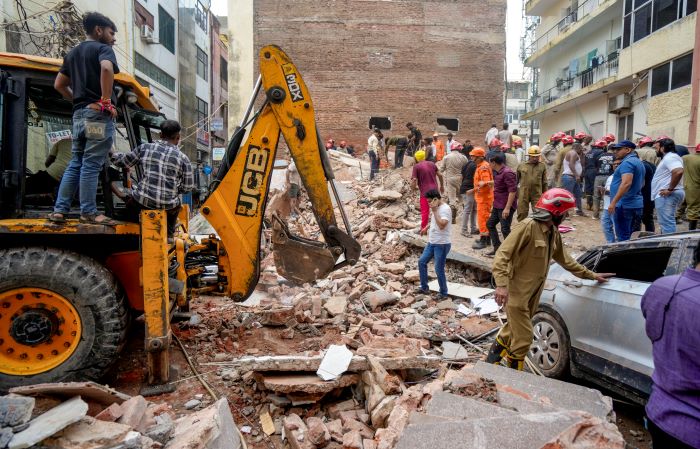 Deeply concerned, rescue ops underway on war footing, says Delhi CM Gupta on building collapse