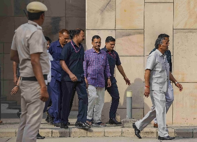 SC releases CM Kejriwal on interim bail till June 1