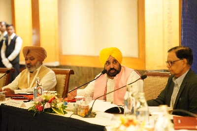 Punjab seeks special package from Finance Commission