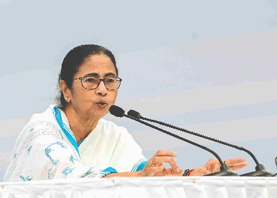 Mamata's appeal to return to 'festive mood' draws scathing reproach