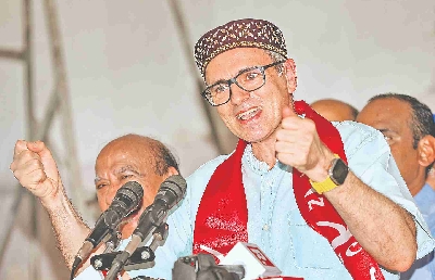 Omar Abdullah calls on J&K Lt Governor, stakes claim to form government