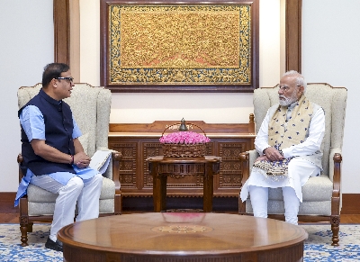Himanta Sarma meets PM Modi; discusses Assam flood recovery efforts