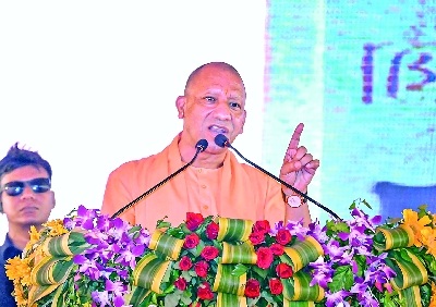 Rakshabandhan festival of commitment to honour, safety of sisters and daughters: UP CM Yogi
