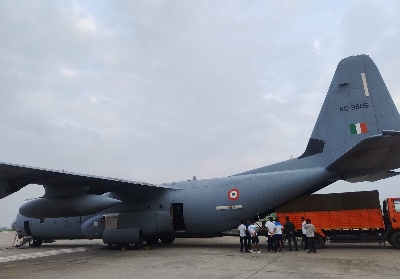 India sends 11-member rescue team, 5.5 tonnes of humanitarian aid to Nepal